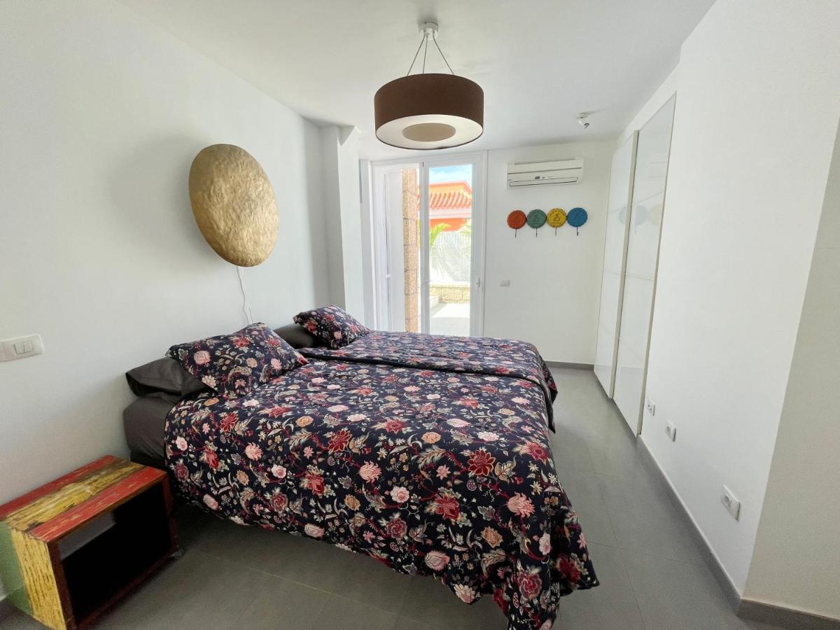 Modern 3Bdr Villa With Heated Pool El Médano Dış mekan fotoğraf